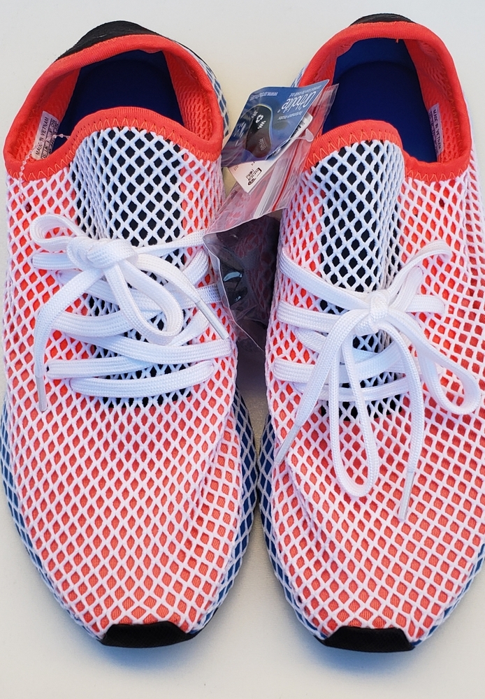 Brand new Adidas Deerupt runner size 10.5 mens